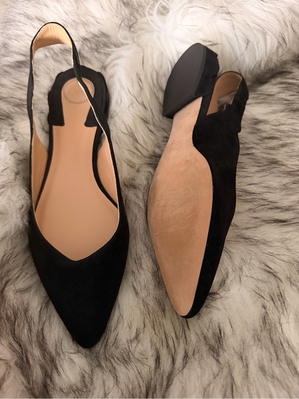 Chloé Black Suede Scalloped Slingback Flats - Picture 2 of 3